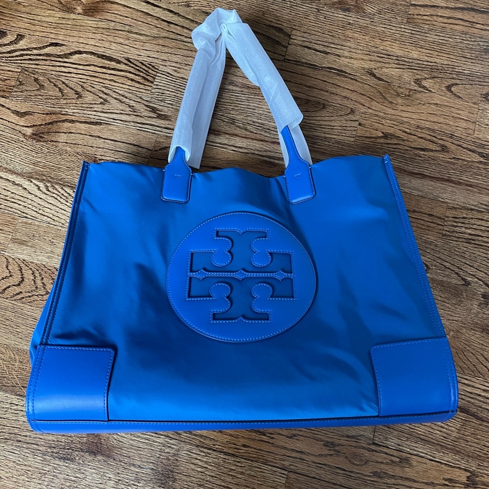 Brand New Tory Burch tote no box